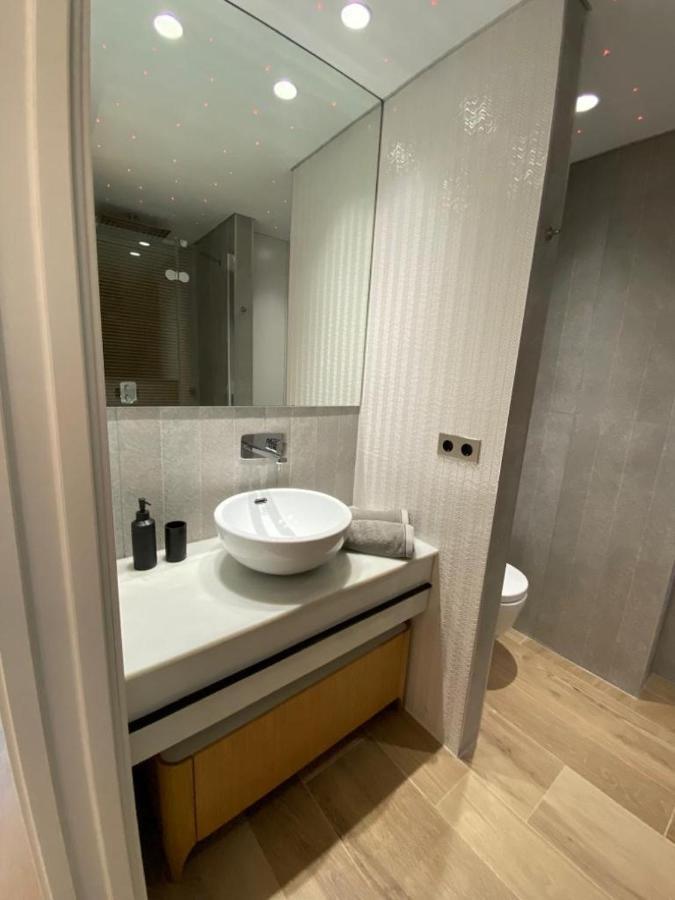 Luxurious Flat With Magical Sea View Apartment Marbella Ngoại thất bức ảnh